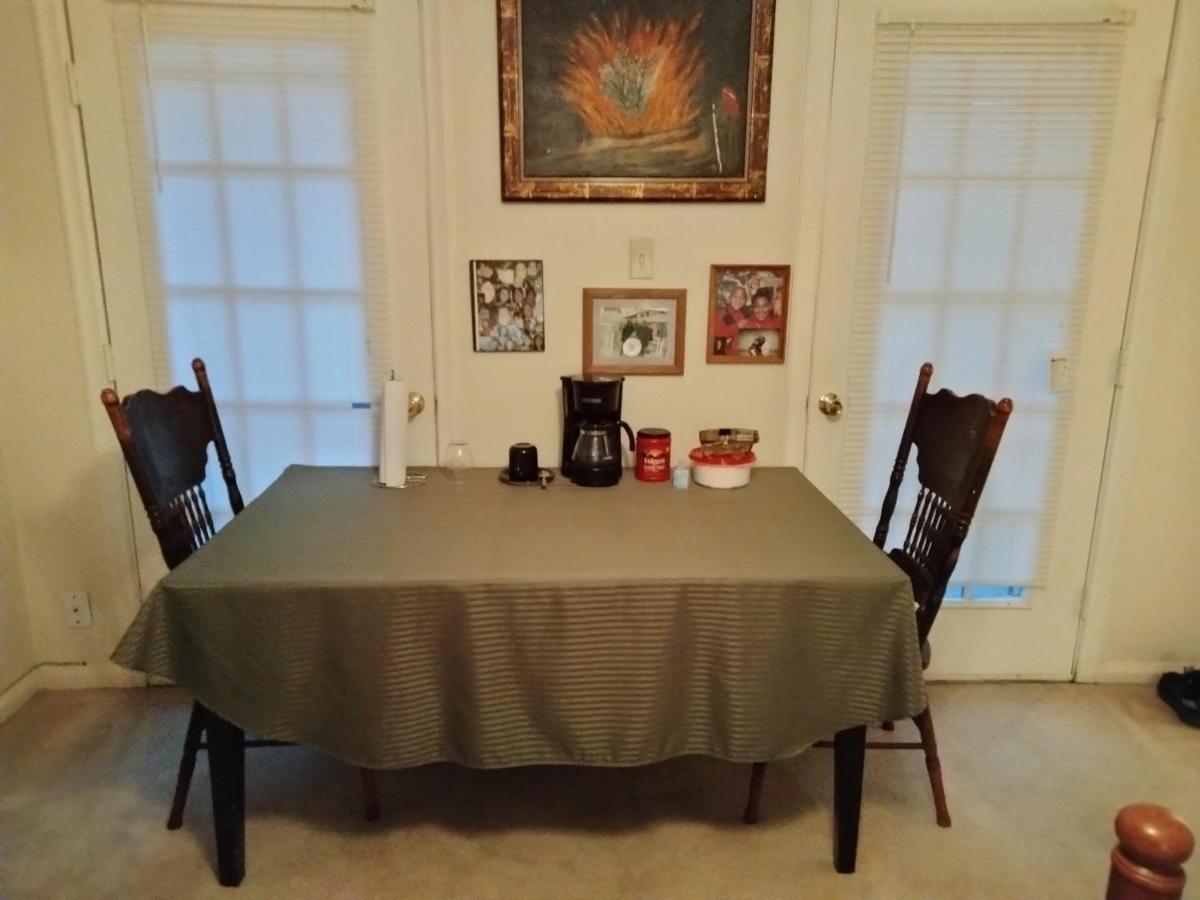 The Art Abbey Bed & Breakfast Houston Extérieur photo